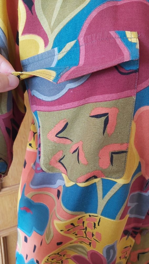 Camisa Vintage fresca e colorida