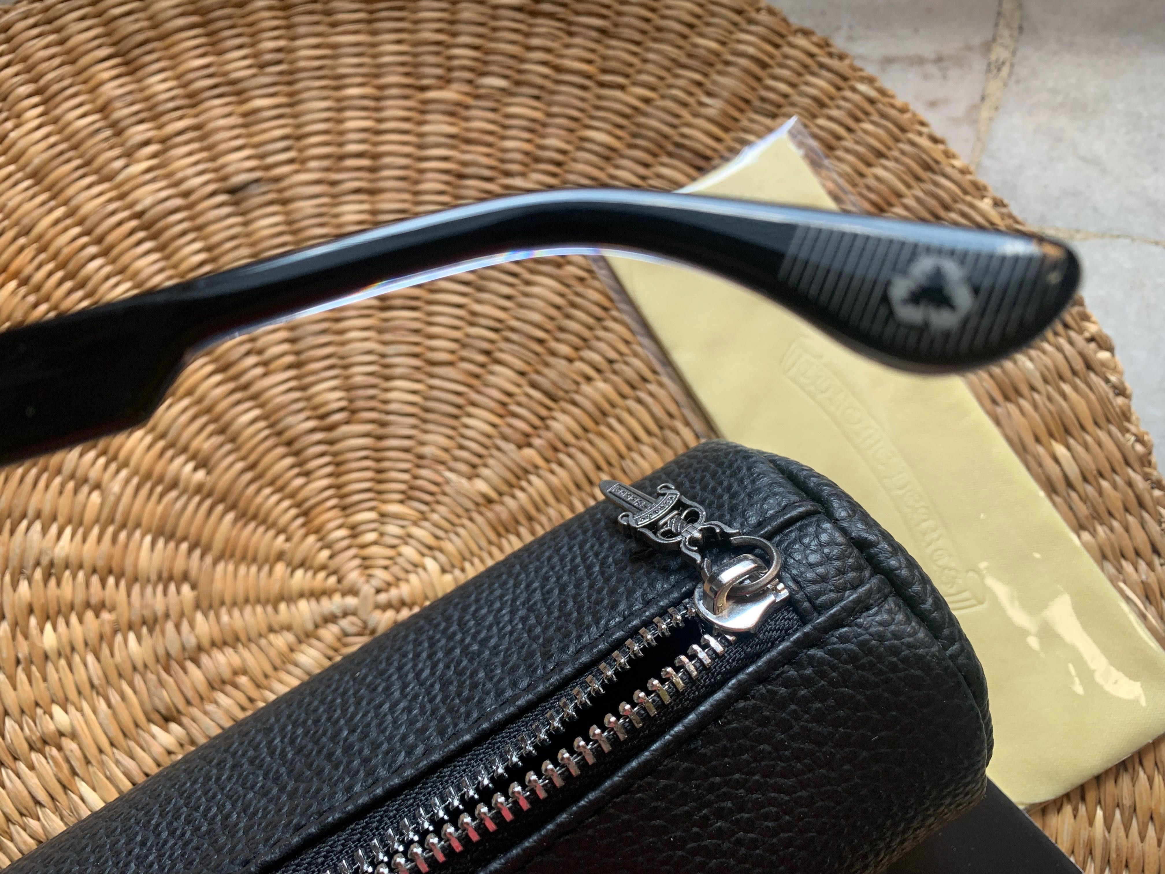 Okulary przeciwsłoneczne Chrome Hearts