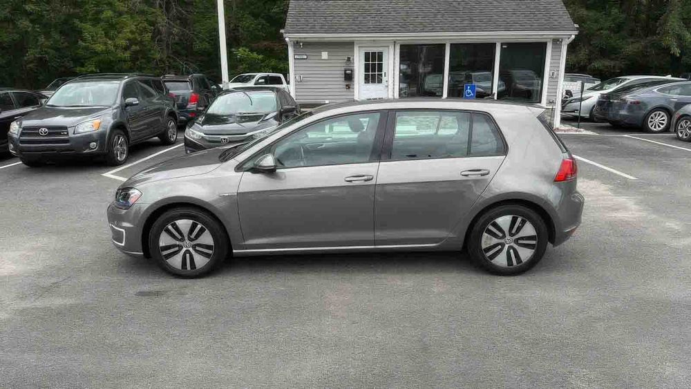 Volkswagen e-Golf SEL Premium      2015