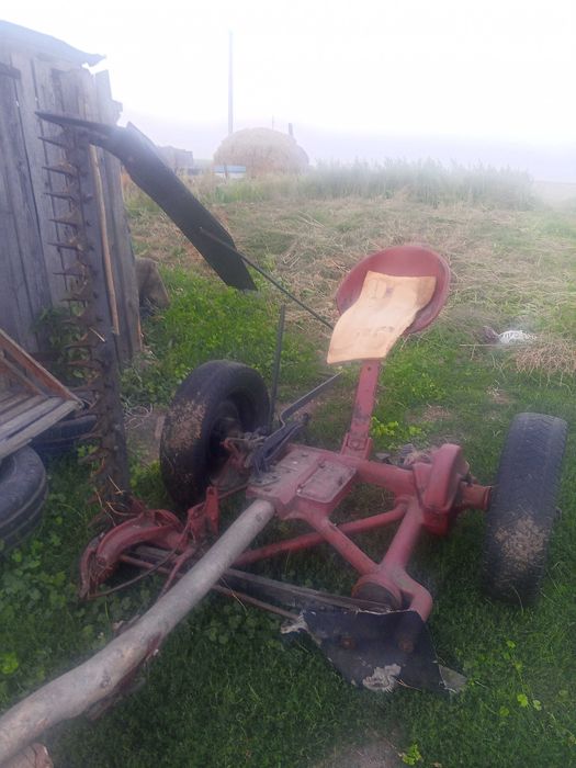 Продам кінну косілку