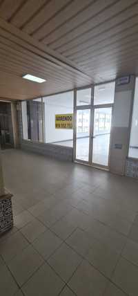 Arrendo loja comercial com 155.00 M2