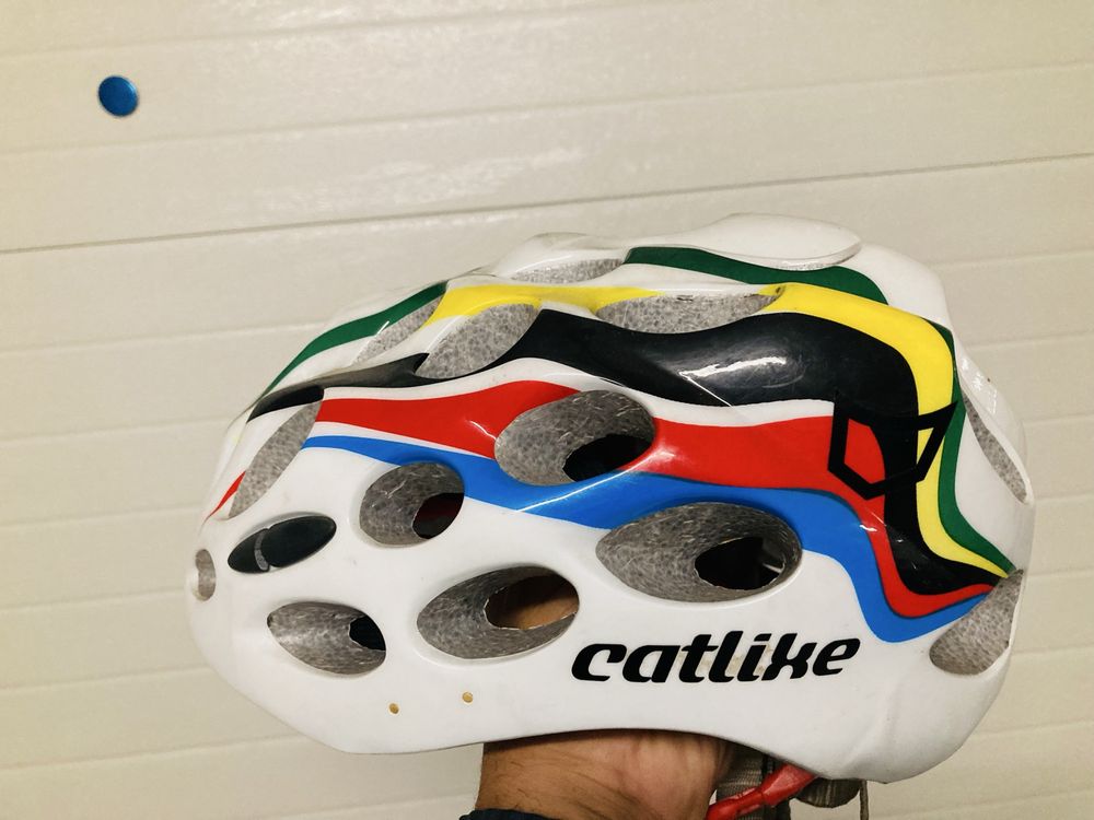 Bicicleta de estrada Bh com sapatos Sidi/Capacete/Equipamento