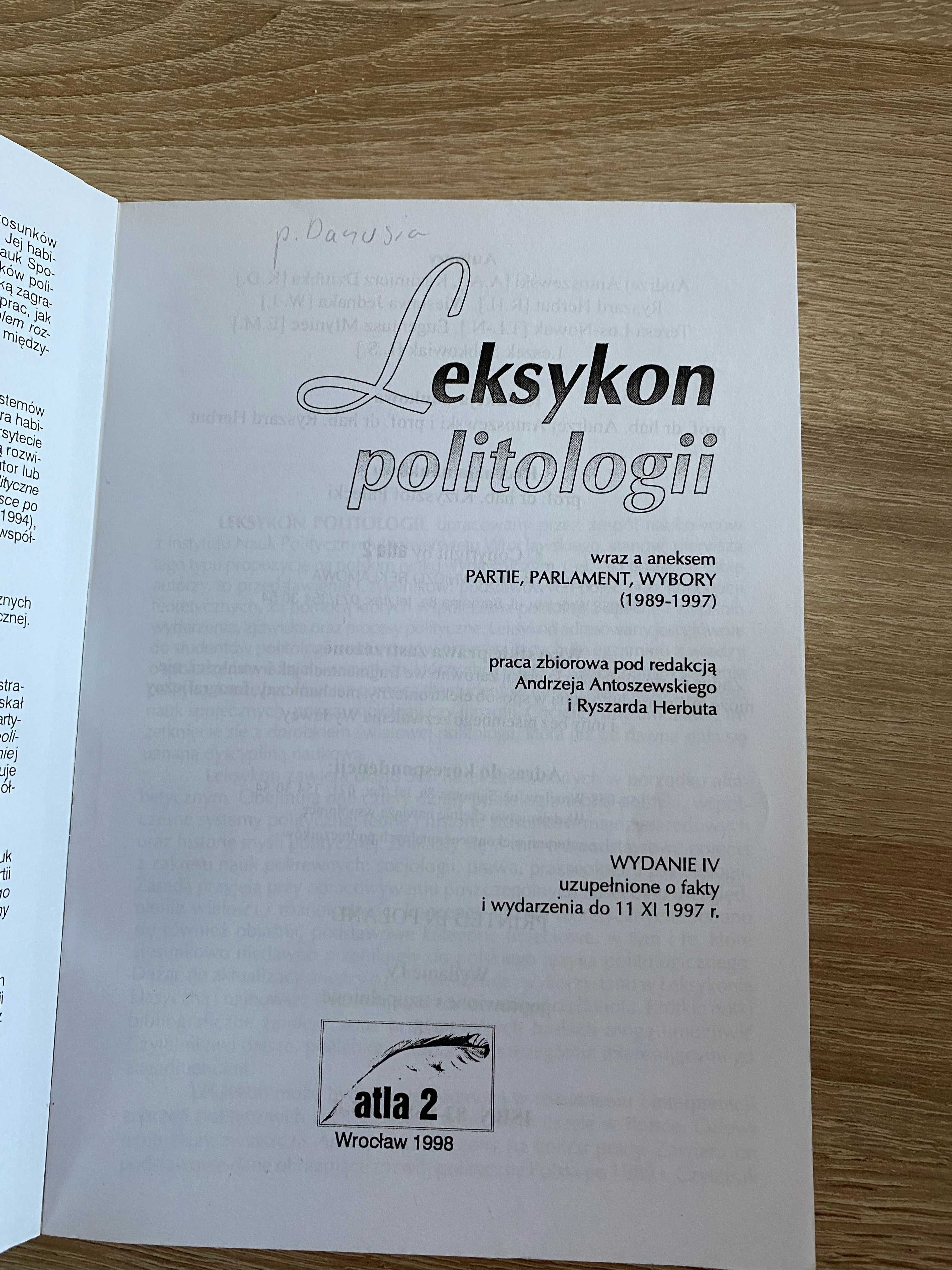 Leksykon politologii  A. Antoszewski, R. Herbut