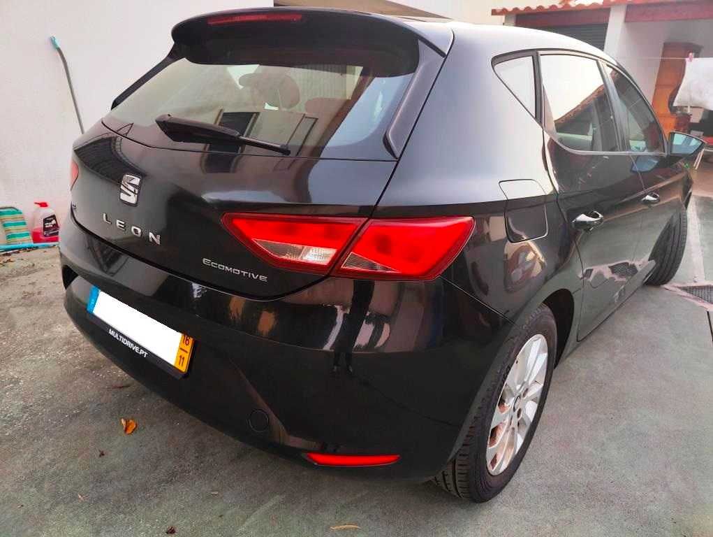 Seat Leon 1.6 TDI Ecomotive 110cv / 138€ mês