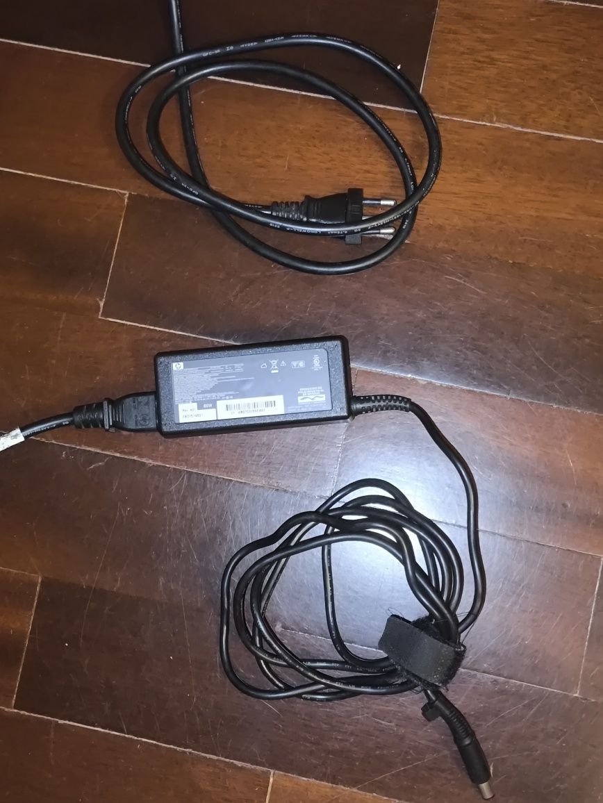 Carregador portátil HP Hewlett Packard 65W 18.5v 3.5A 7.4x5.0mm