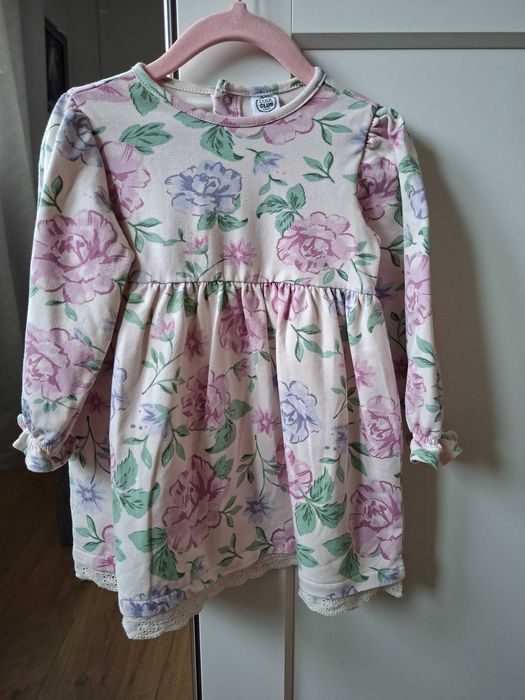 Urocza sukienka Cool Club r.80