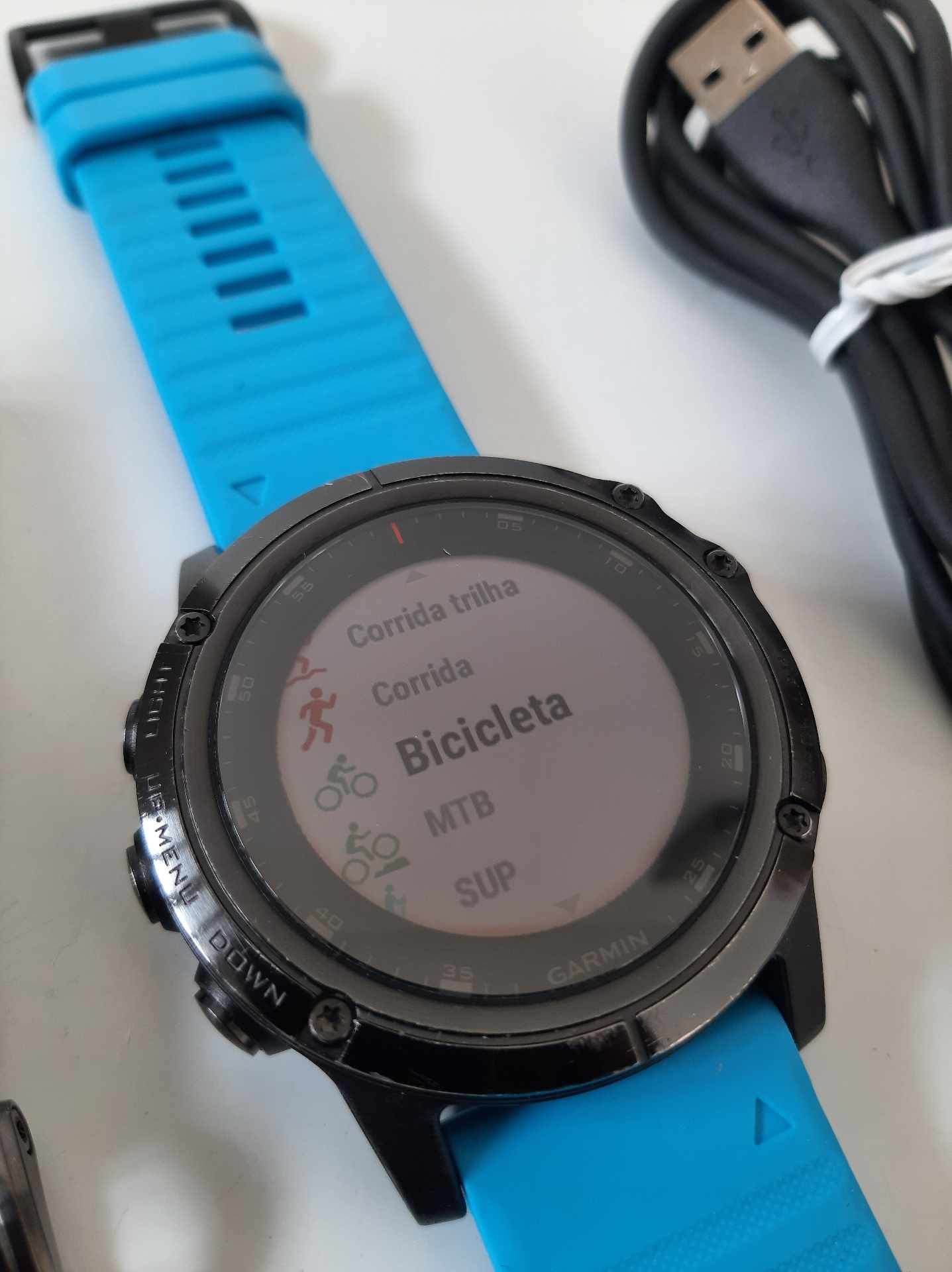 Garmin fenix 5x plus safira