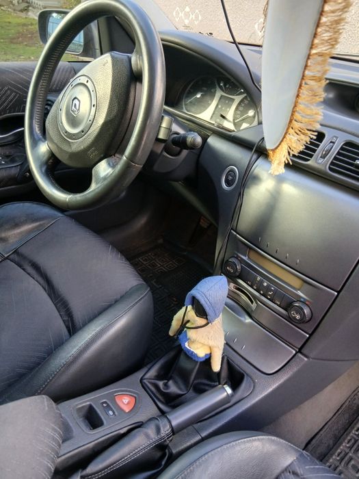 Продам  Рено лагуна. 2003р.Легковий універсал клір чорний.