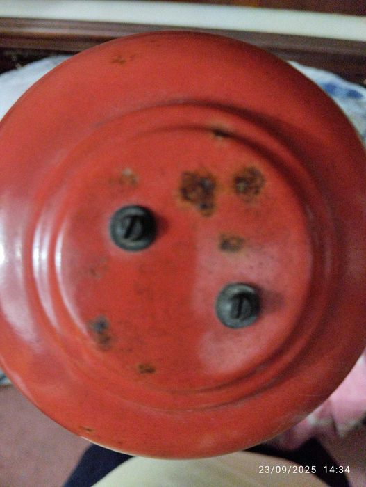 Candeeiro marca Hipólito 250