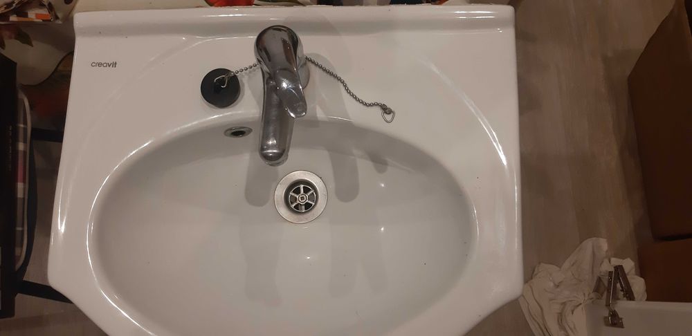 Móvel WC com móvel