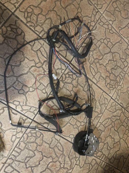 Замок крышки богажника Honda Accord 2008 год