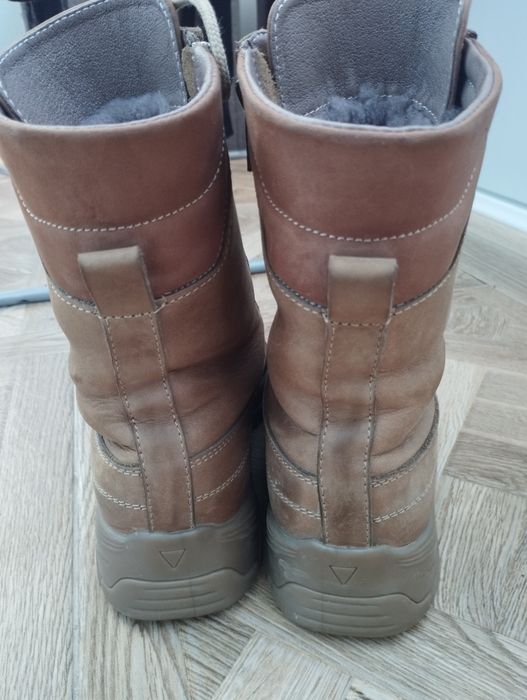 Шкіряні берці черевики