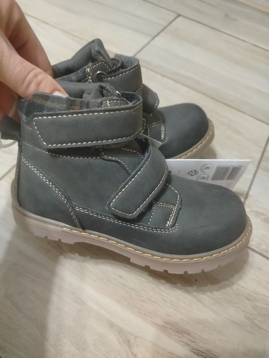 Buciki dla chłopca na jesień