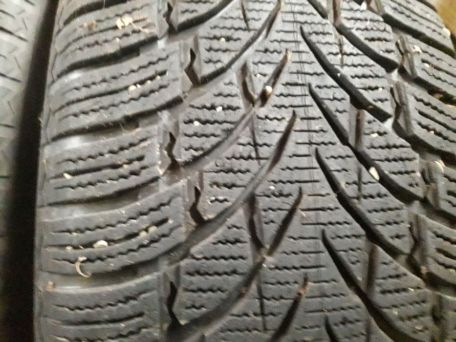 Nokian zima 245/70 R 16