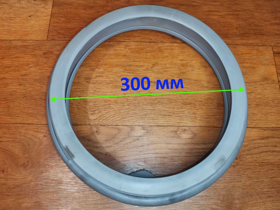 Манжета люка прокладка двери стиральной машины Ariston 144001109