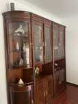 Movel com mesa e cadeiras