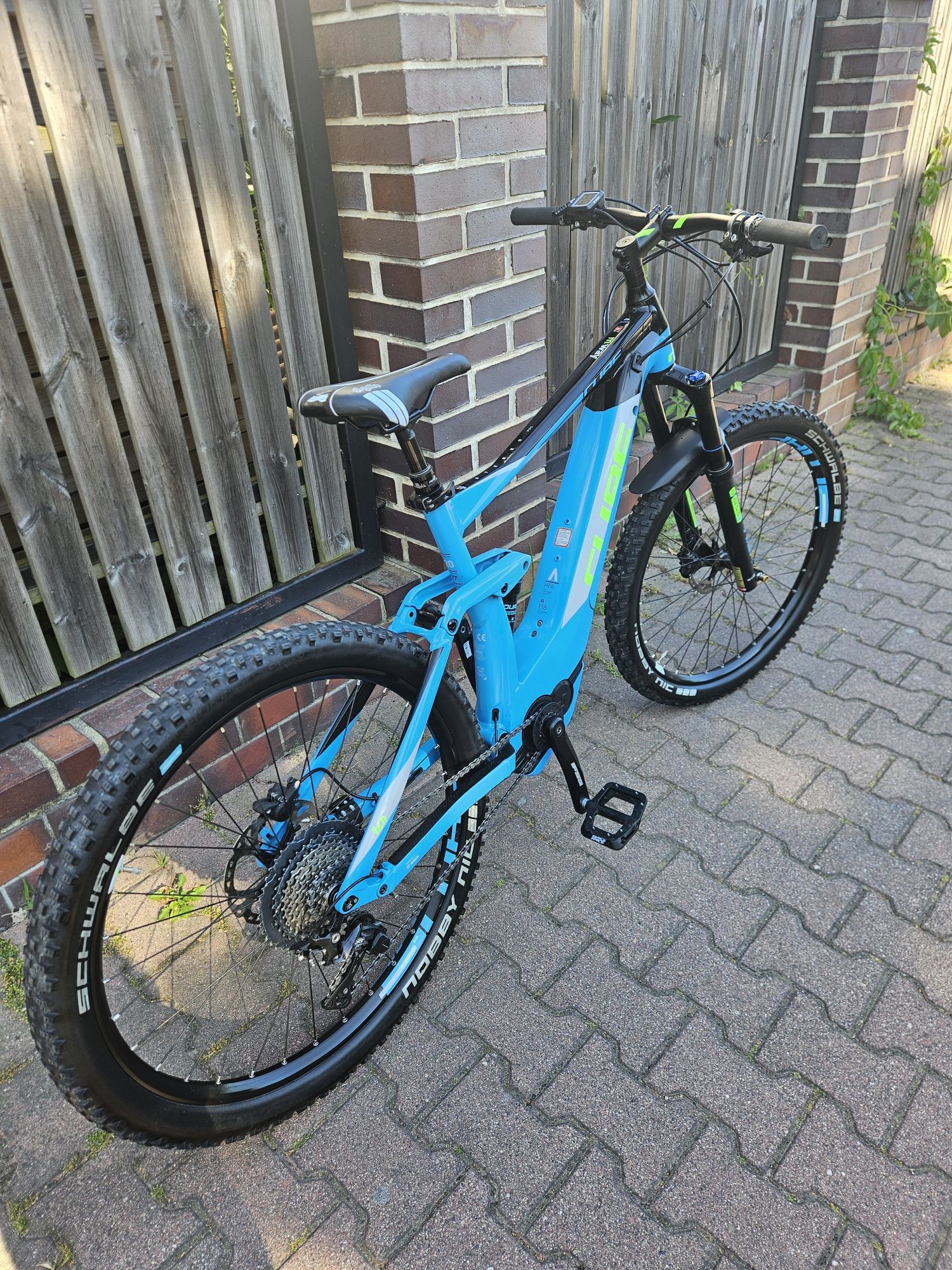 Rower elektryczny full mtb Cube stereo 140 ładny