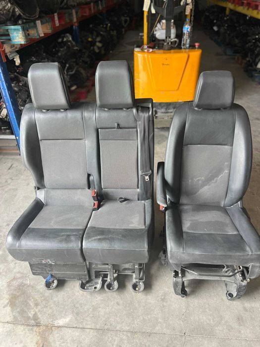 Bancos Frontais Citroen Jumpy / Peugeot Expert 2019/2024