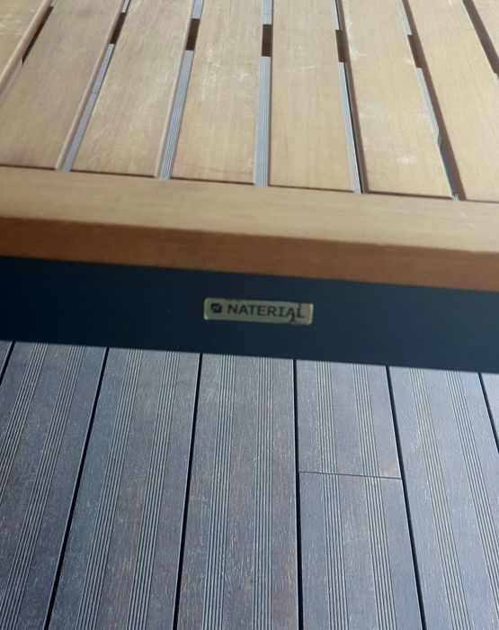 Mesa retângular de exterior