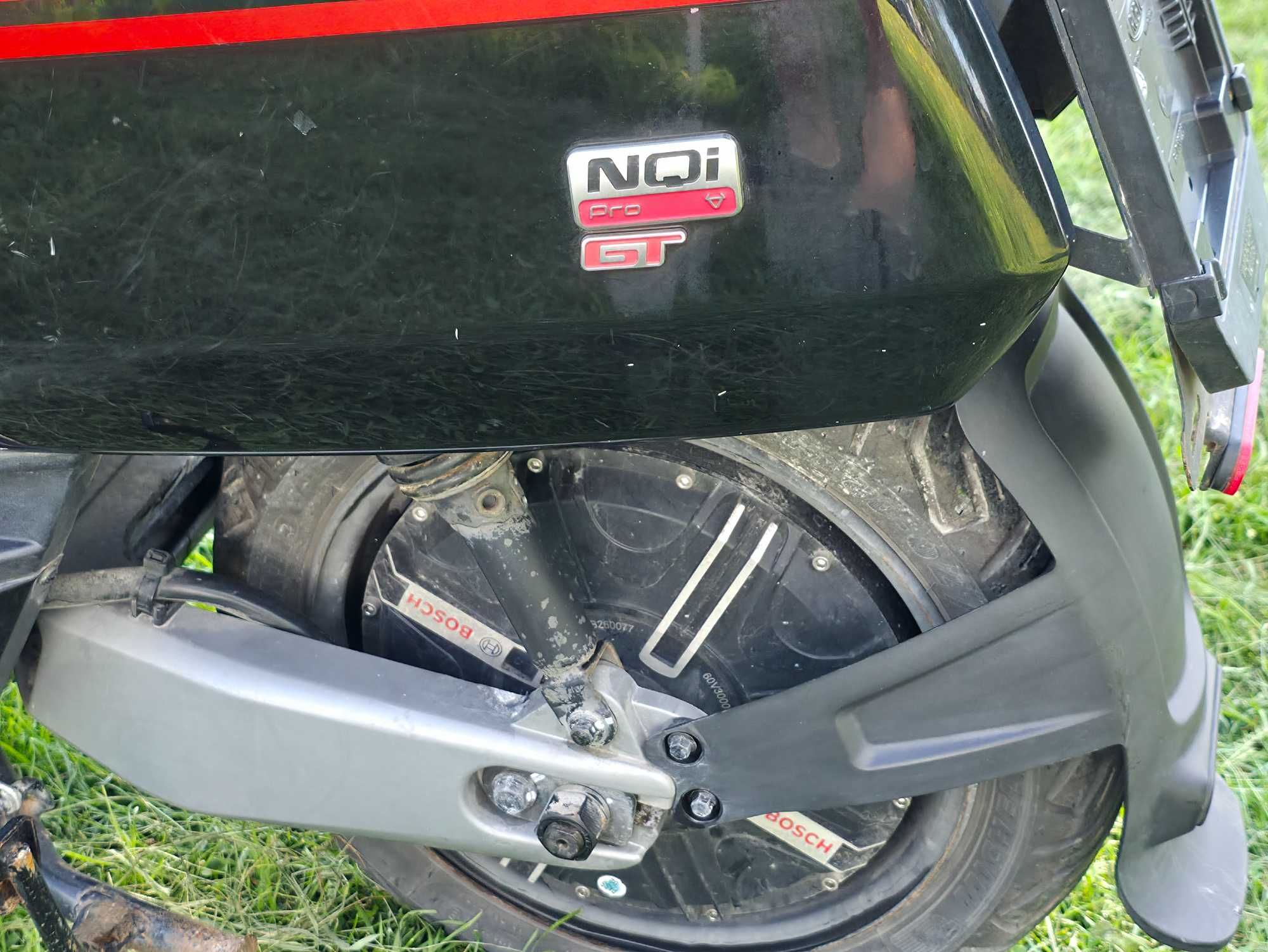Skuter NIU NQi Pro GT elektryczny 80km/h baterie 2x 35Ah zasięg 120km