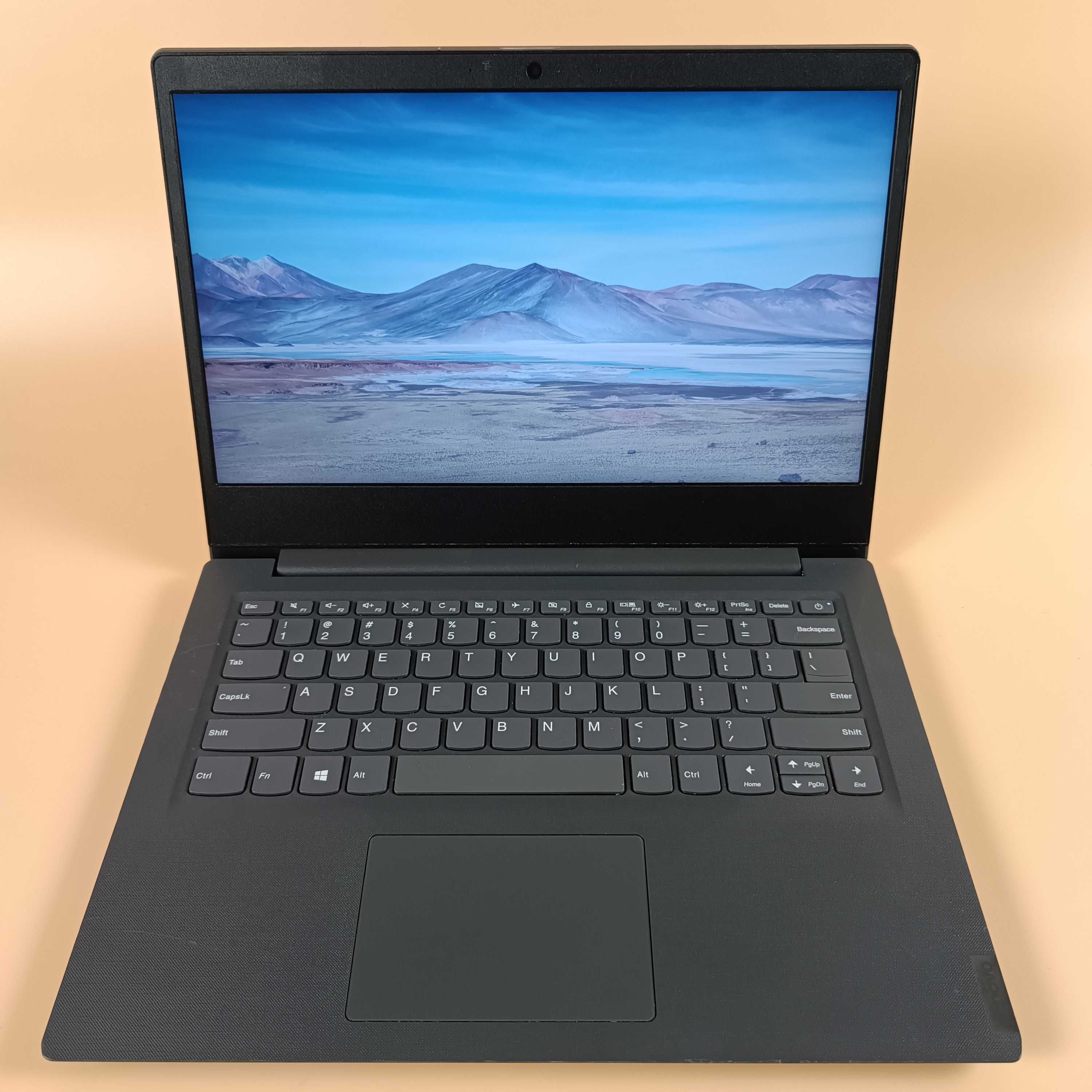Lenovo V14-IIL i5-1035G1/8Гб DDR4/NVMe 256Гб/14"/FHD/АКБ 1.5г