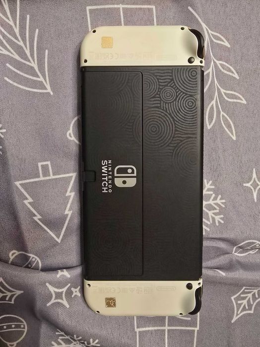 Nintendo switch oled zelda edition