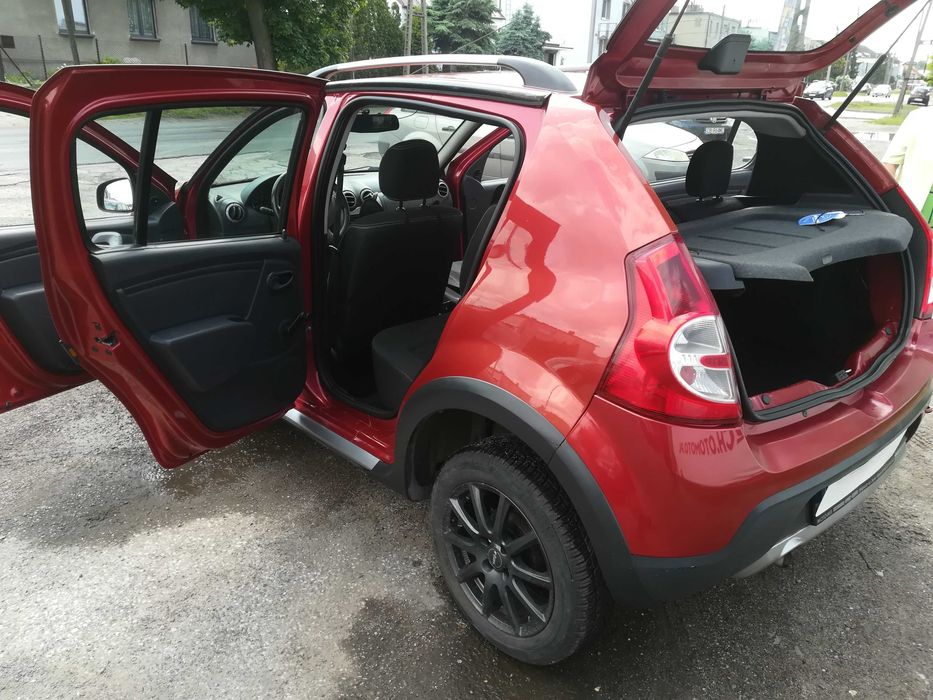 DACIA SANDERO STEPWAY 1,6i 2009rklima alu zadbana 145TKM po rozrządzie