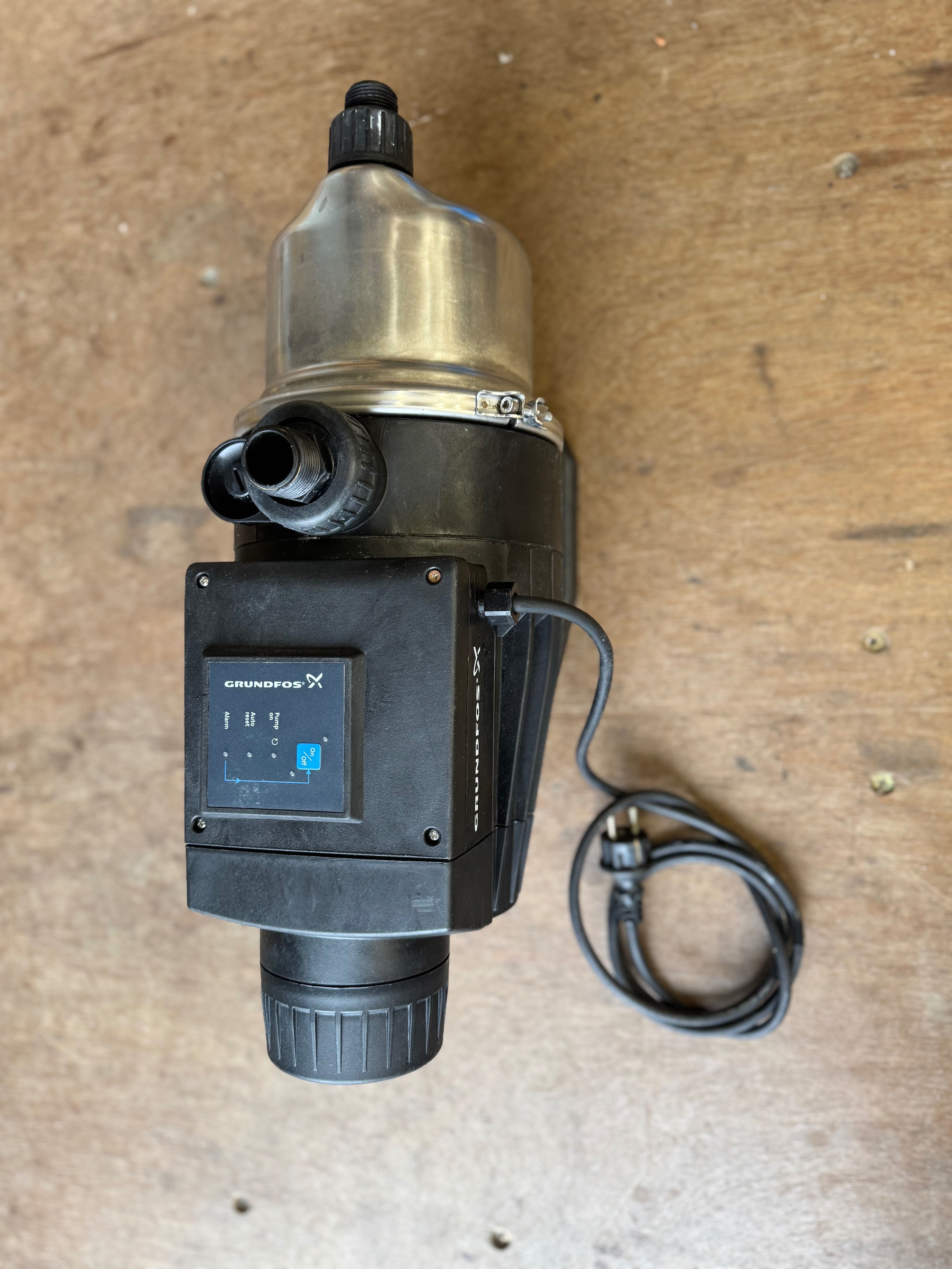 Grundfos MQ 3-35 Hydrofor Pompa bezobsługowa 3m3/h SUPER CENA!
