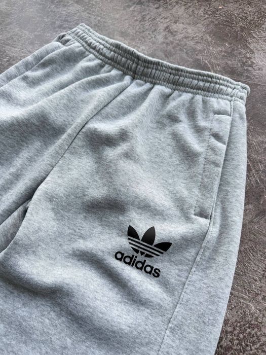 Костюм чоловічий теплий на флісі штани і худі Аді 2 кольори сірий/чорн