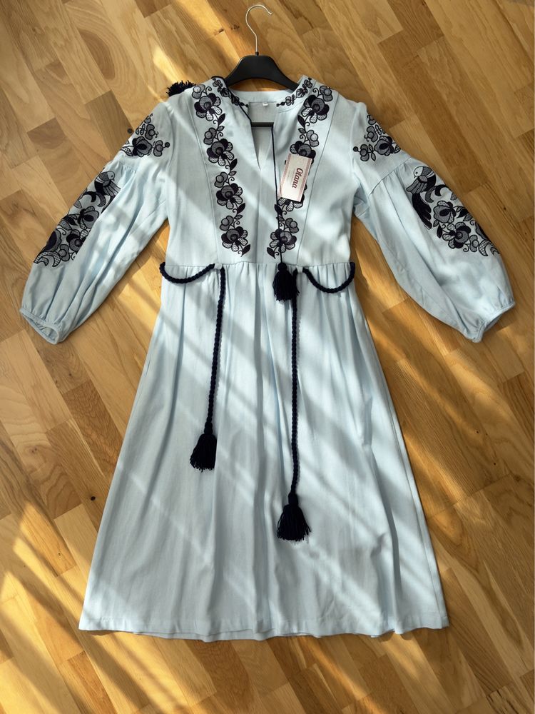 Вишита сукня Olana 44