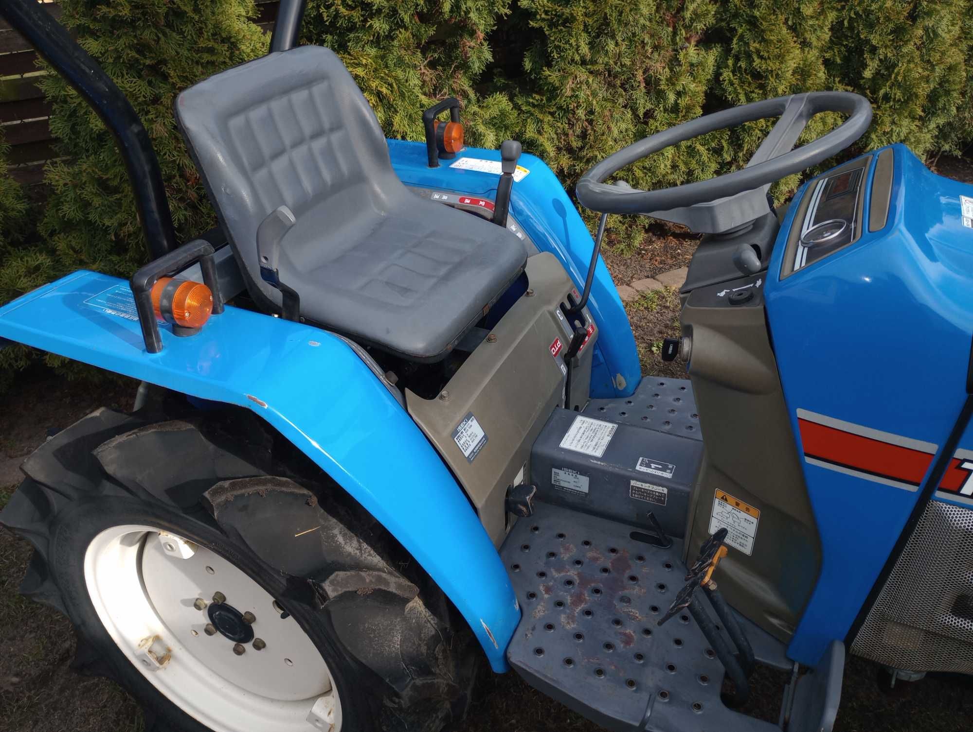 Iseki TM15 Diesel 4x4 Traktorek Ogrodniczy