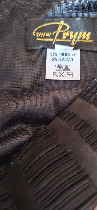 Czarna elegancka sukienka