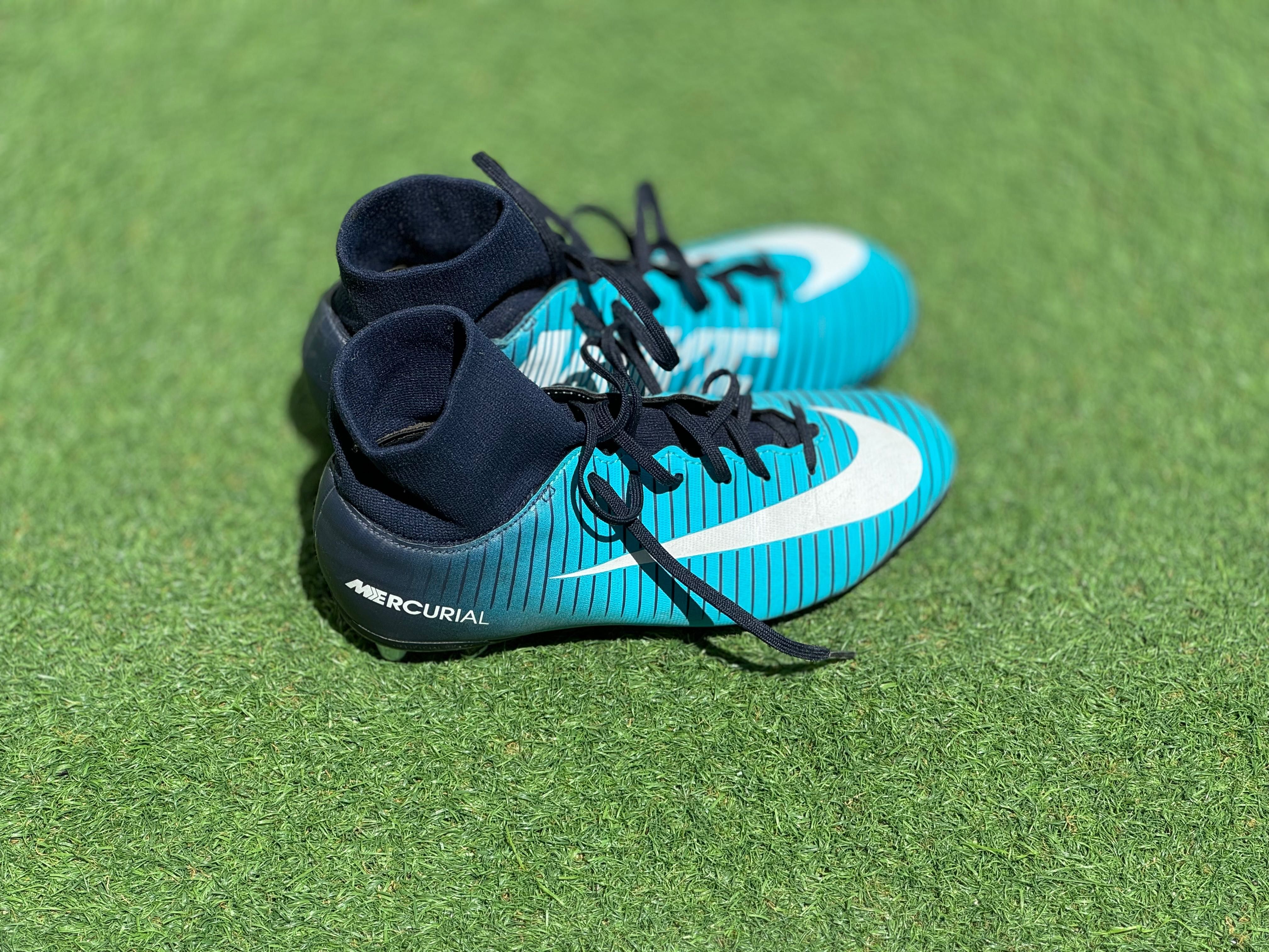 chuteiras nike - relva artificial