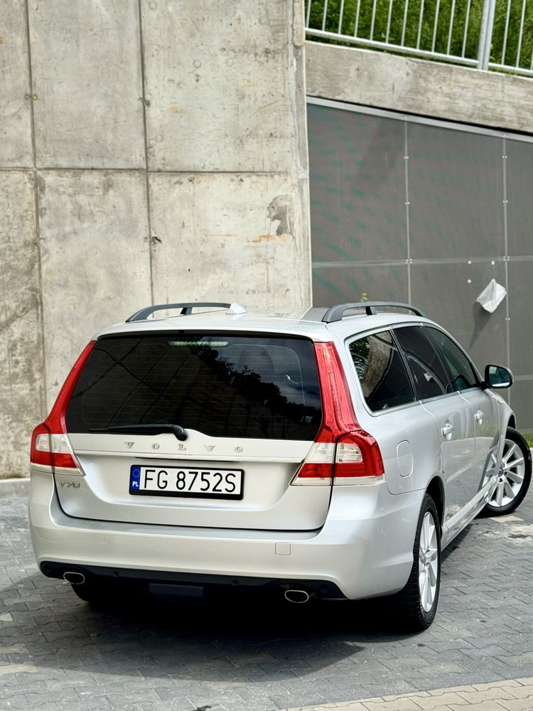 Volvo V70 2.0D D4 190 Ps Summum Skóra Navi Bixenon Hak Bezwypadkowy