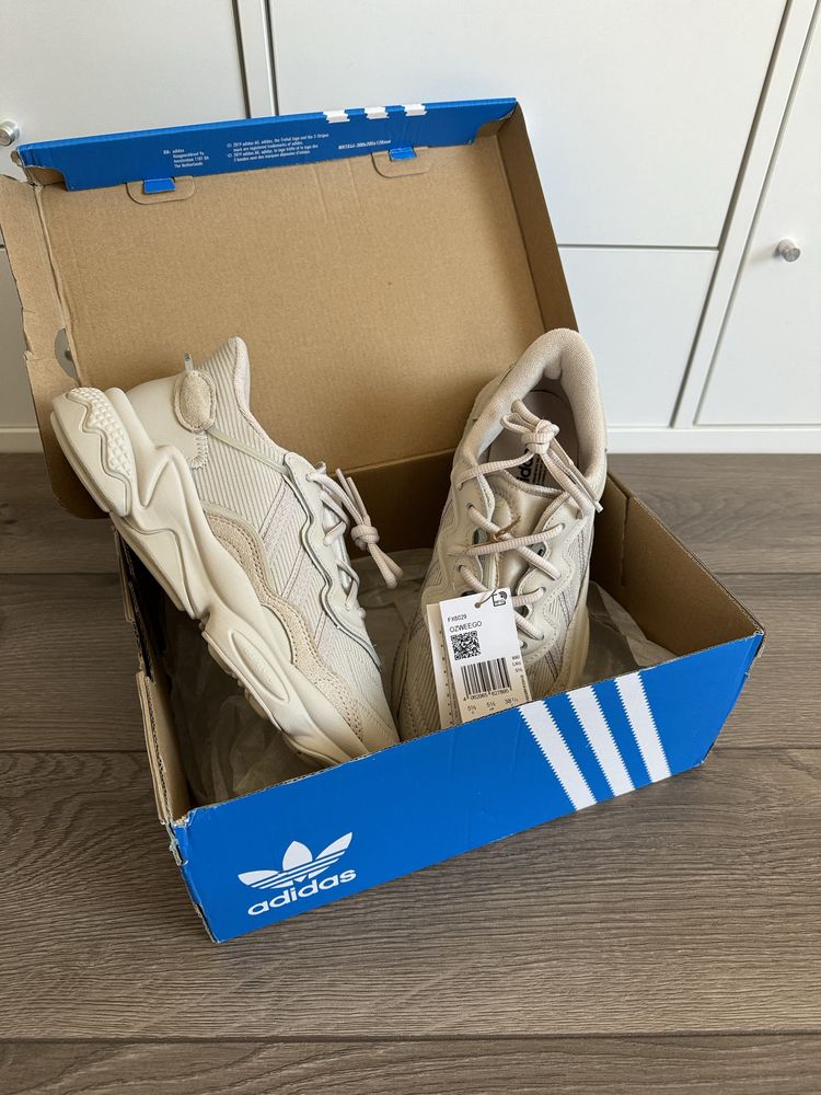 Кросівки Adidas Ozweego оригінал FX6029 38,5р