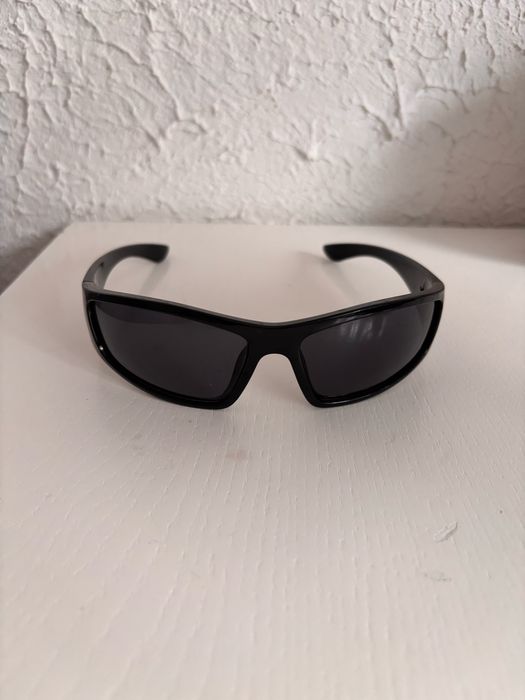 Okulary przeciwsloneczne czarne