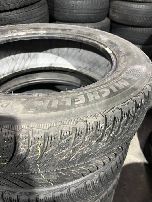 235/60/18 Michelin пара зимних шин