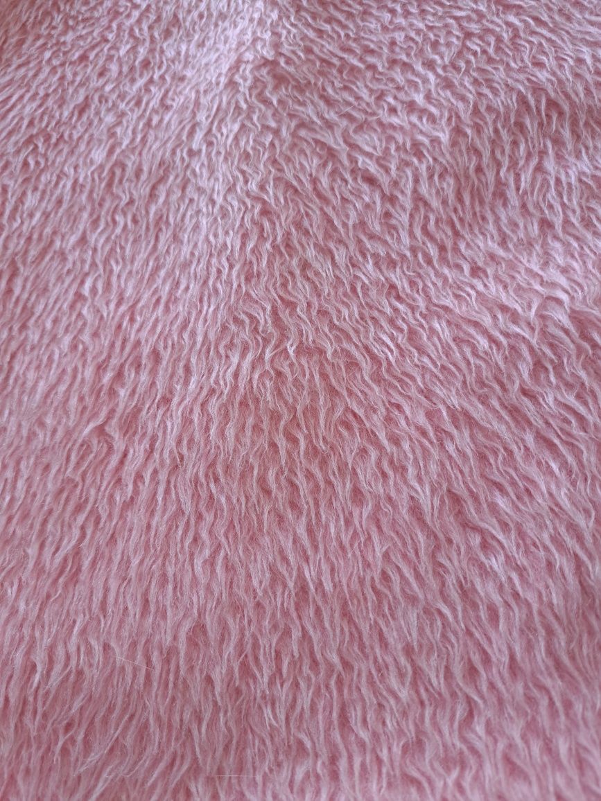 Robe fofinho de lã rosa com muito boa qualidade.
