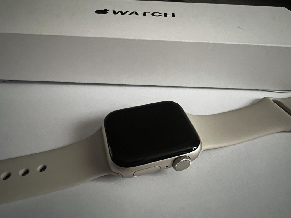 NOWY zegarek Apple Watch SE2 40mm