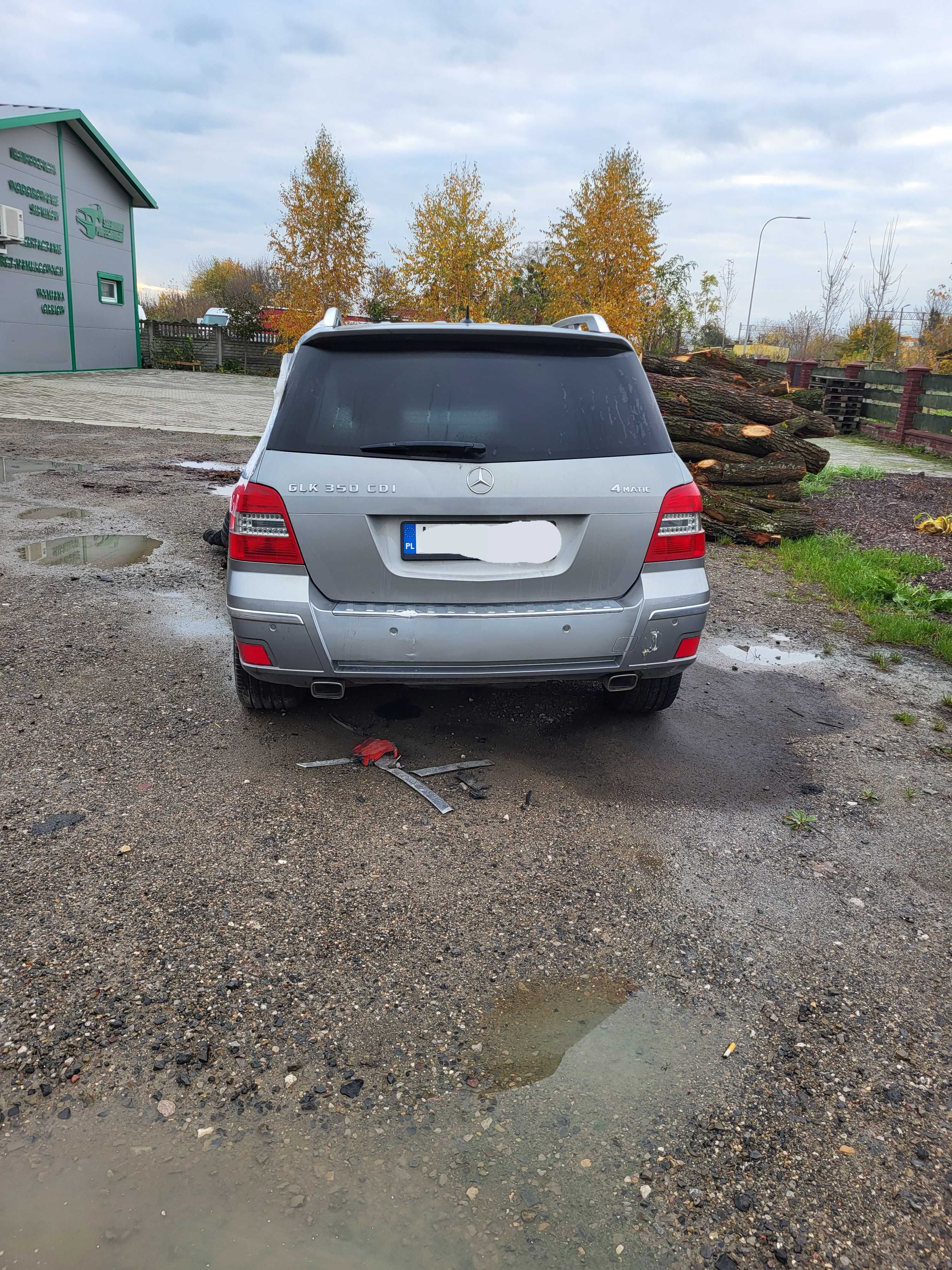 Mercedes GLK uszkodzony, 2010 r., 3.0 V6 264KM