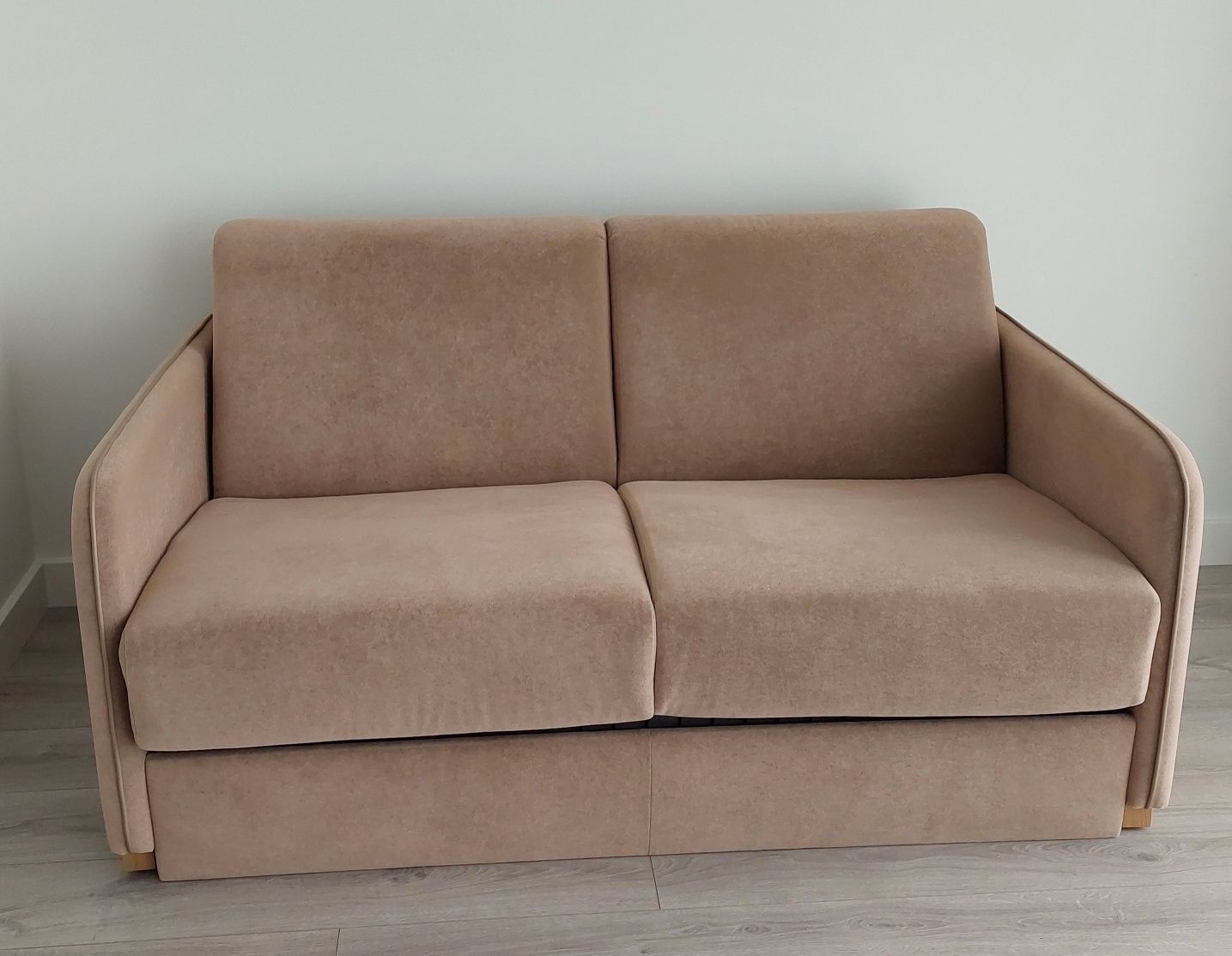 Sofa rozkładana 140