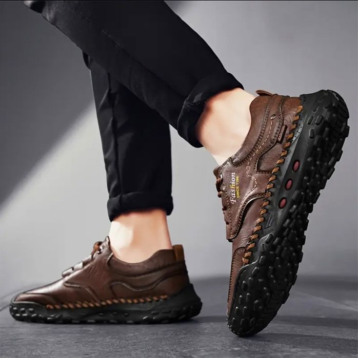 Buty męskie. Rozmiar 43 lub 44. Długość wkładki 28cm. Nowe