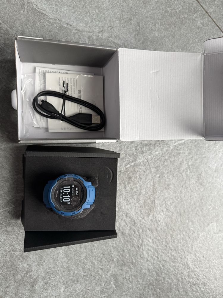 GARMIN Instinct 2 Solar Granatowy