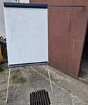 Flipchart tablica szkoleniowa magnetyczna mobilna przenośna