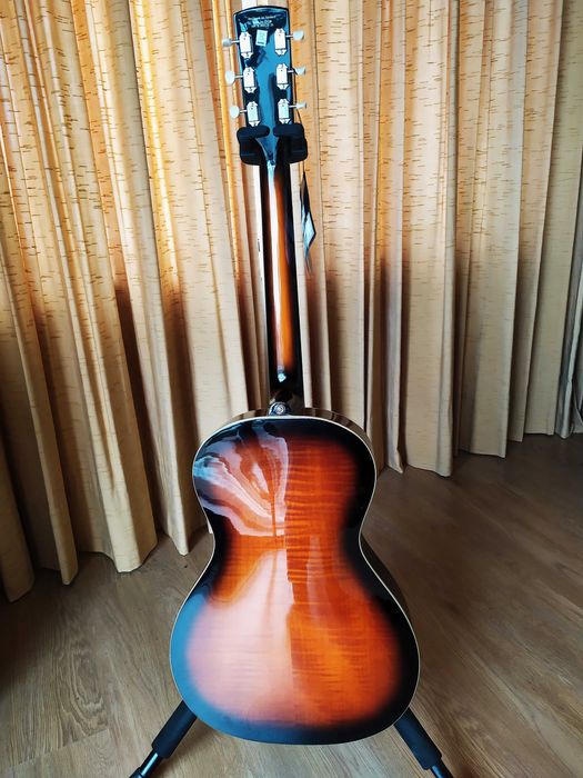 Framus Parlor Hollowbody (NOVA)