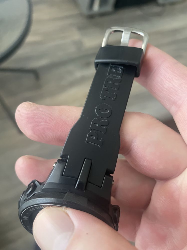 Часи CASIO  Pro Trek prg 330