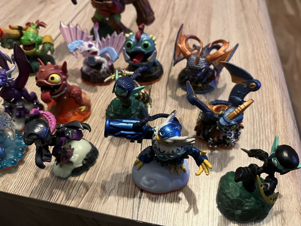 Skylanders 15 figurek portal i plyta XBox360