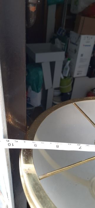 Vendo 5 candeeiros de tecto conforme imagem preço unidade