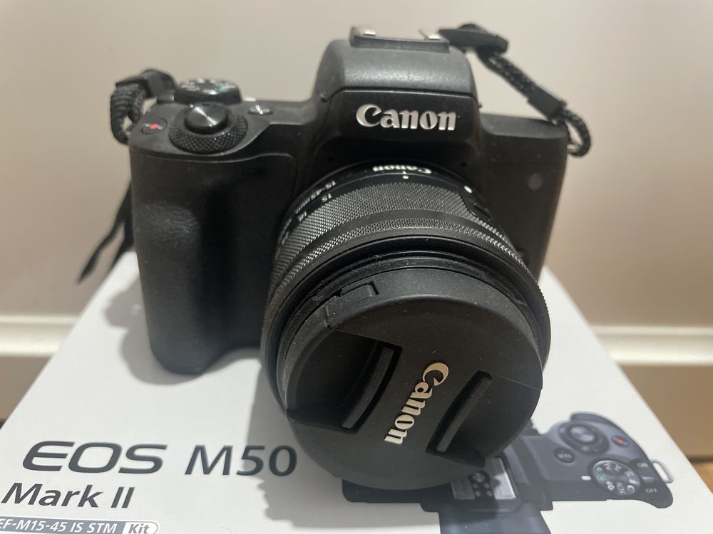 Aparat Canon EOS M50 II vlogger kit