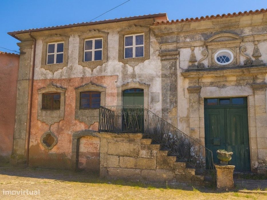 Moradia Geminada T3 em Decermilo